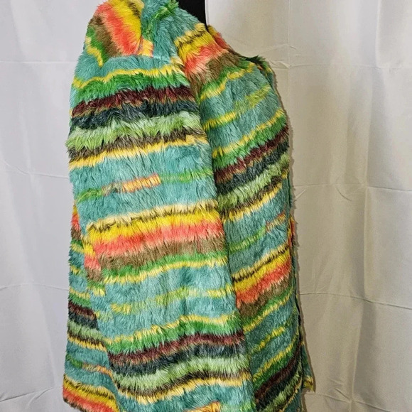 L&B Lucky & Blessed‎ Fur Serpa Multi Colored Southwestern Jacket Sz M - Picture 4 of 9